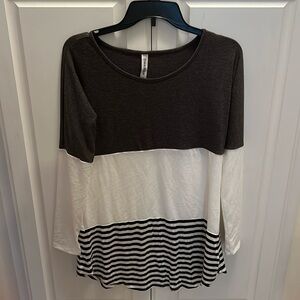 NWT Zenana Premium Color Block Tunic S